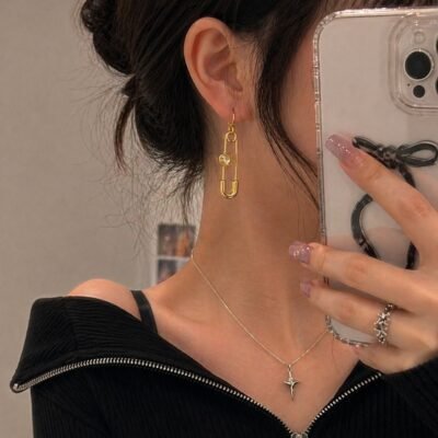 Gold Safety Pin Heart Crystal Drop Earrings for Women – Trendy Statement Jewelry